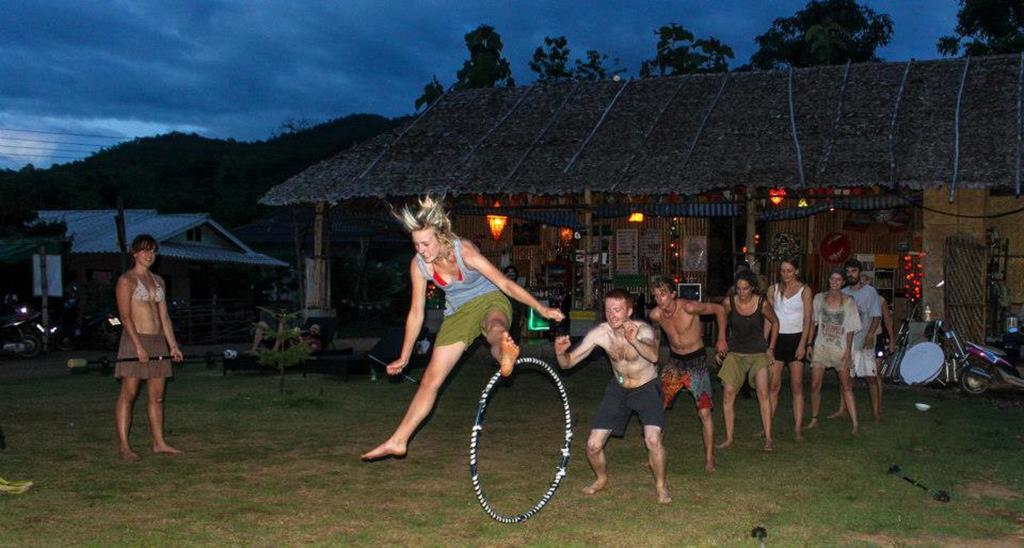 Pai Circus Hostel Exteriér fotografie